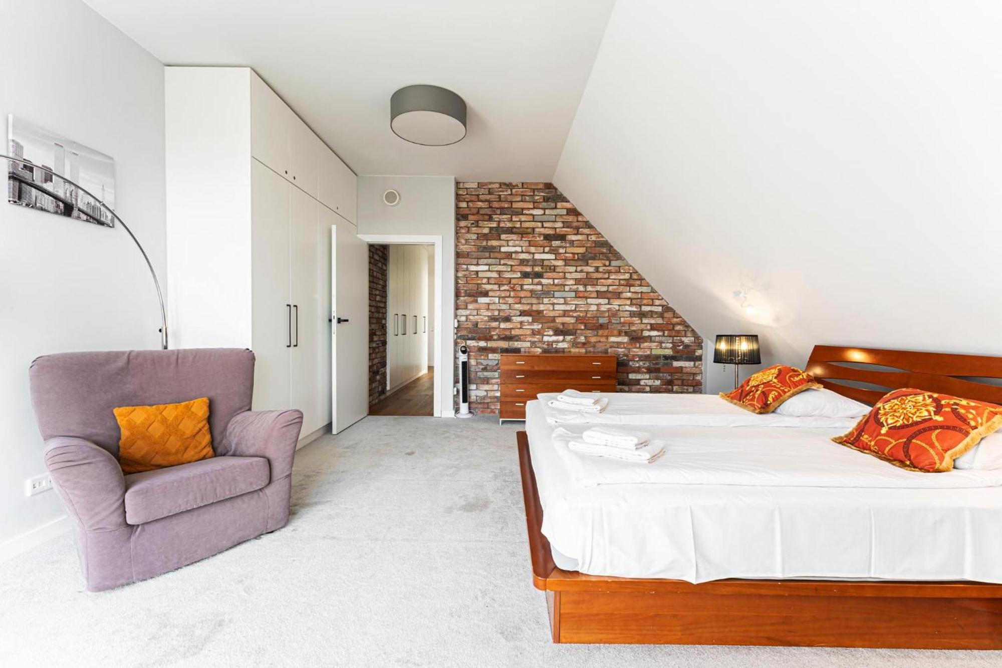 Penthouse Comfort Apartments Granaria Гданьск Экстерьер фото
